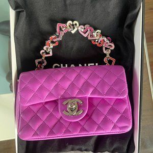 CHANEL Limited Edition Valentine Heart Chain Link Mini Single Flap Bag Fuschia
